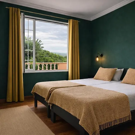 Azores Bagus Surf & * São Vicente Ferreira